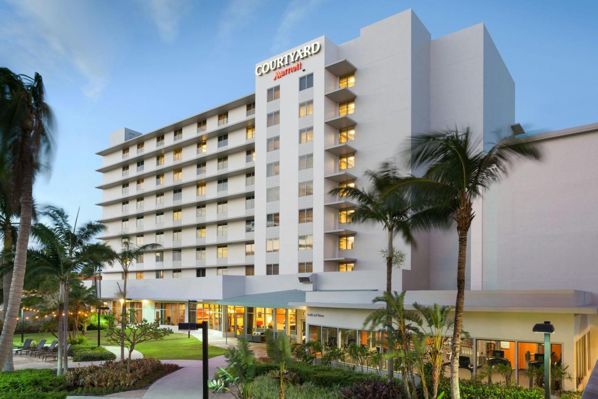 คอร์ตยาร์ด ไมอามี แอร์พอร์ต Hotel ภายนอก รูปภาพ